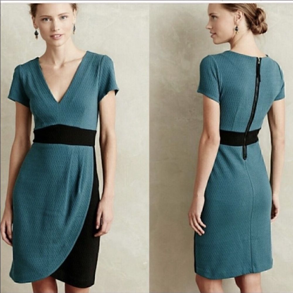 Maeve Anthropologie Size Medium Teal & Black Splitshade Tulip Hem Vneck Dress